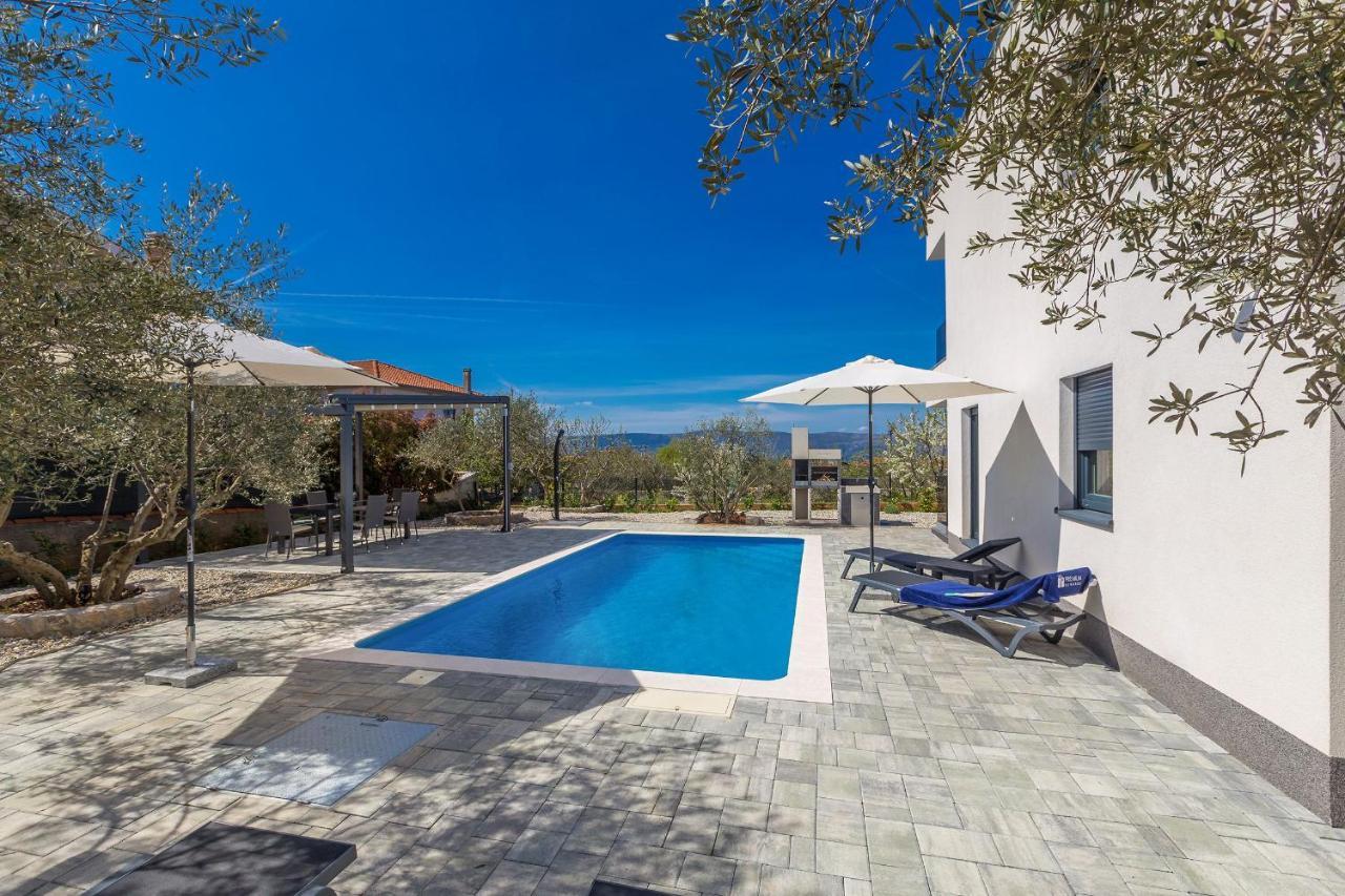 Villa Lio With Private Pool Linardici Экстерьер фото