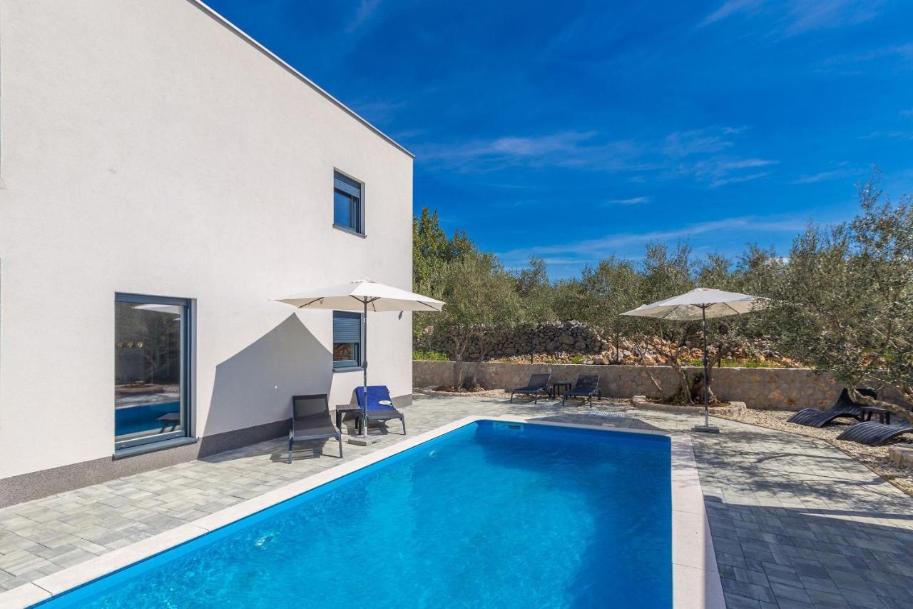 Villa Lio With Private Pool Linardici Экстерьер фото