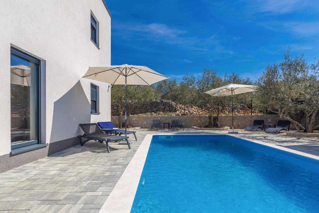 Villa Lio With Private Pool Linardici Экстерьер фото